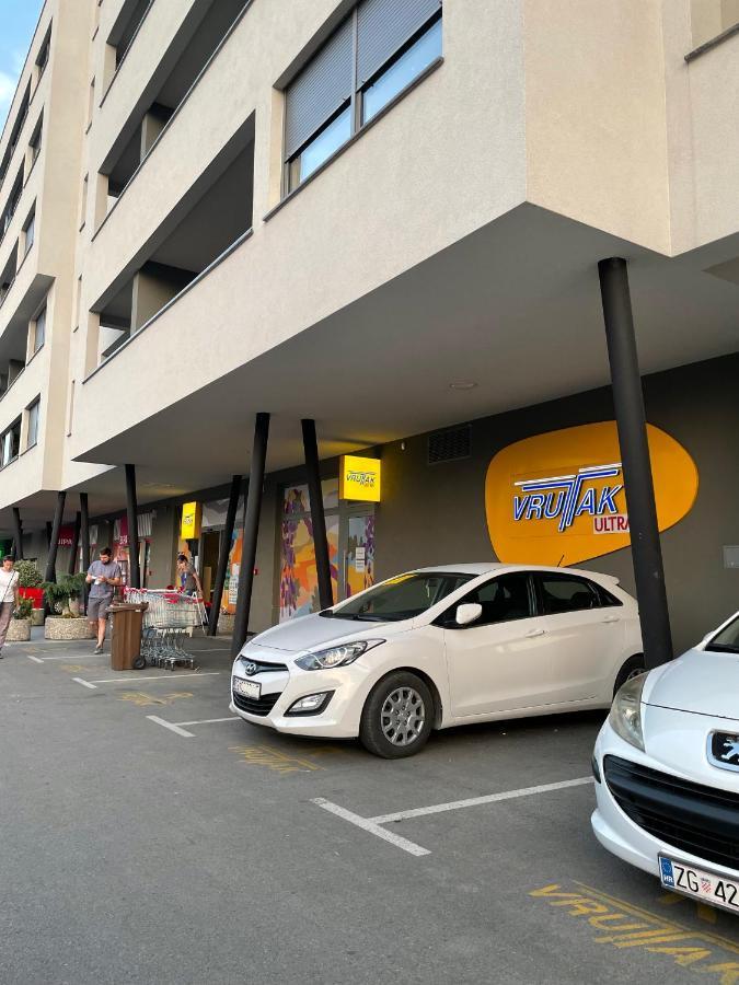 Apartman Welcome To Tresnjevka Zagreb Dış mekan fotoğraf